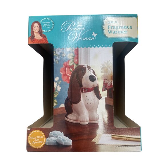 The Pioneer Woman Charlie Fragrance Warmer Ceramic Dog-Shaped Wax Melter - Picture 1 of 4